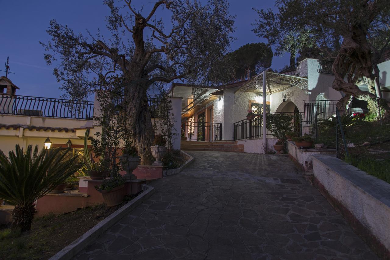 Millenovecento Apartment Tivoli Exterior foto